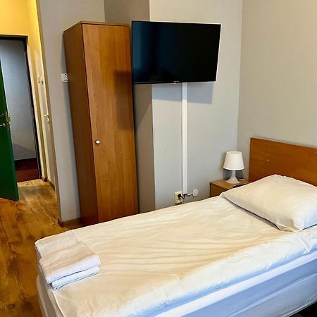Hotel Akor بيدغوستيا المظهر الخارجي الصورة