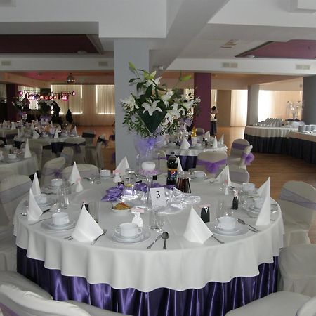 Hotel Akor بيدغوستيا المظهر الخارجي الصورة