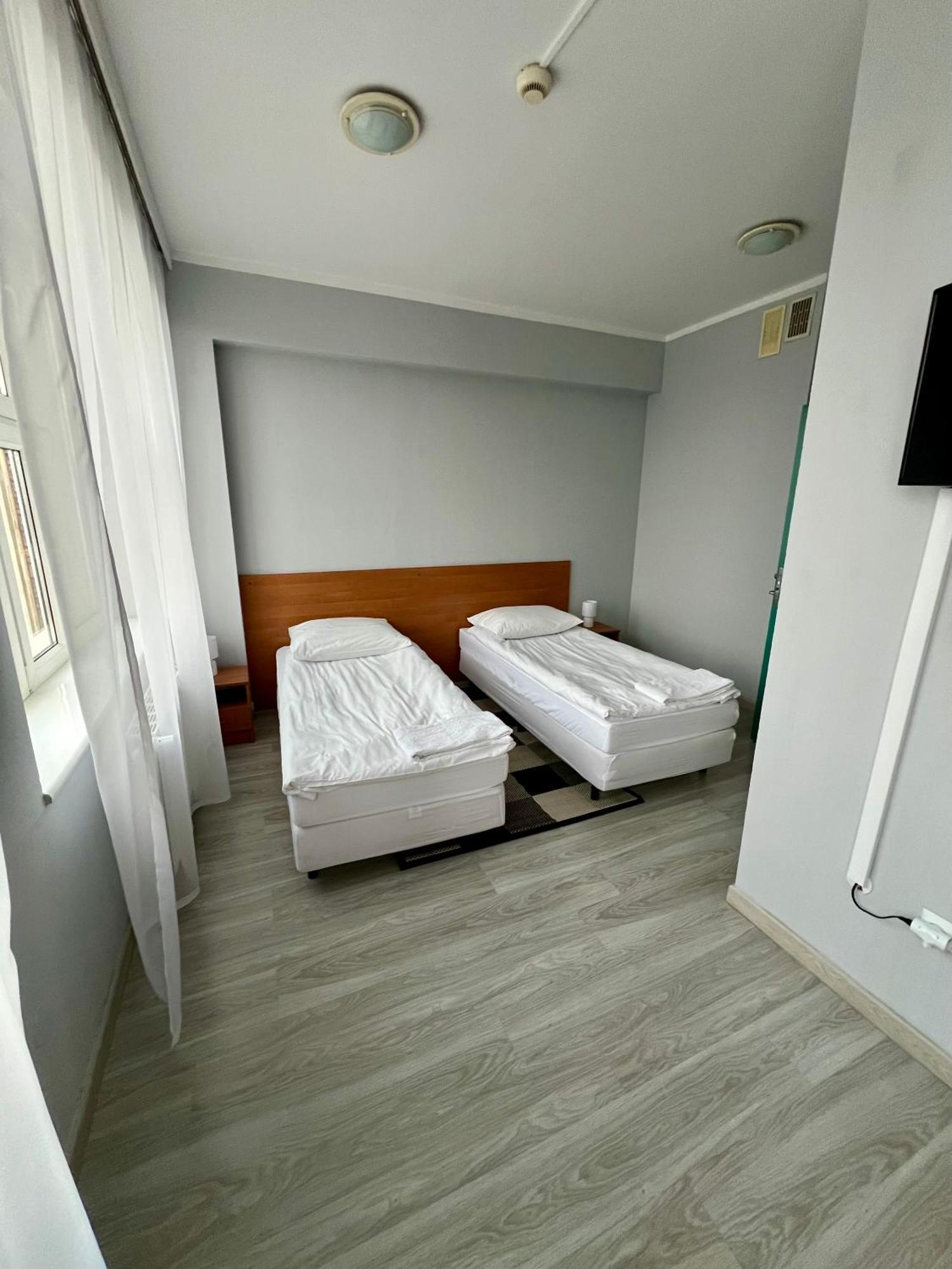 Hotel Akor بيدغوستيا المظهر الخارجي الصورة
